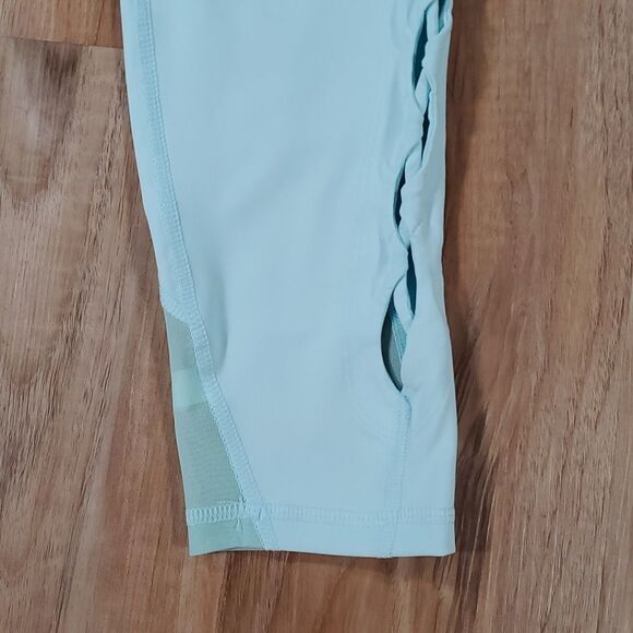 🔺️Fila Sport Sky Blue High Rise Capri Athletic Pants w/Pocket Small - Picture 8 of 11